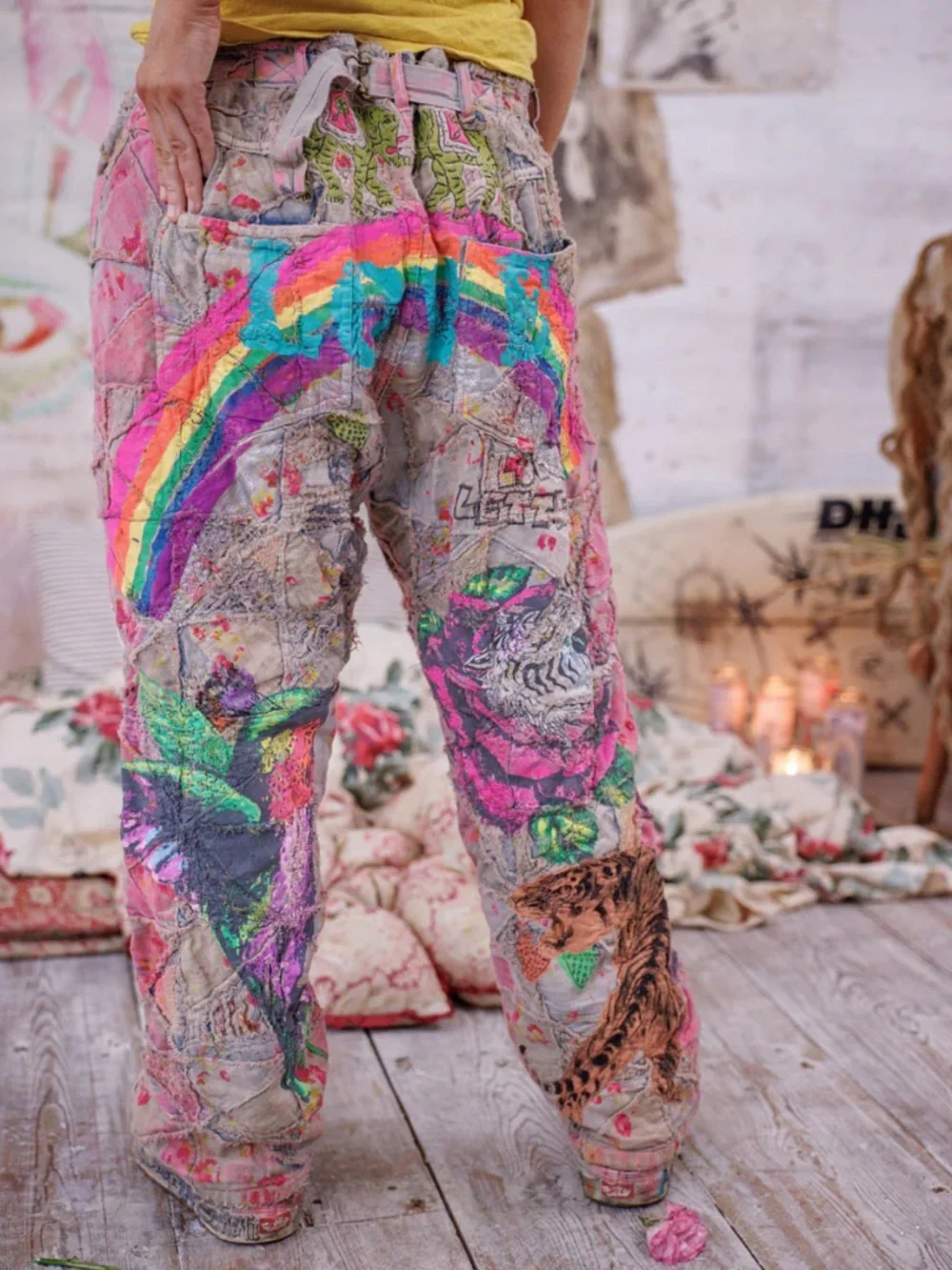 🌈NWT MAGNOLIA PEARL QUILT WORK APPLIQUÉ MINER DENIMS🌈 - Picture 7 of 13